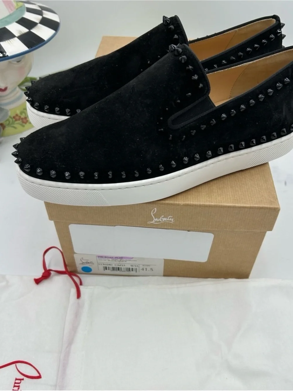 N/A black suede